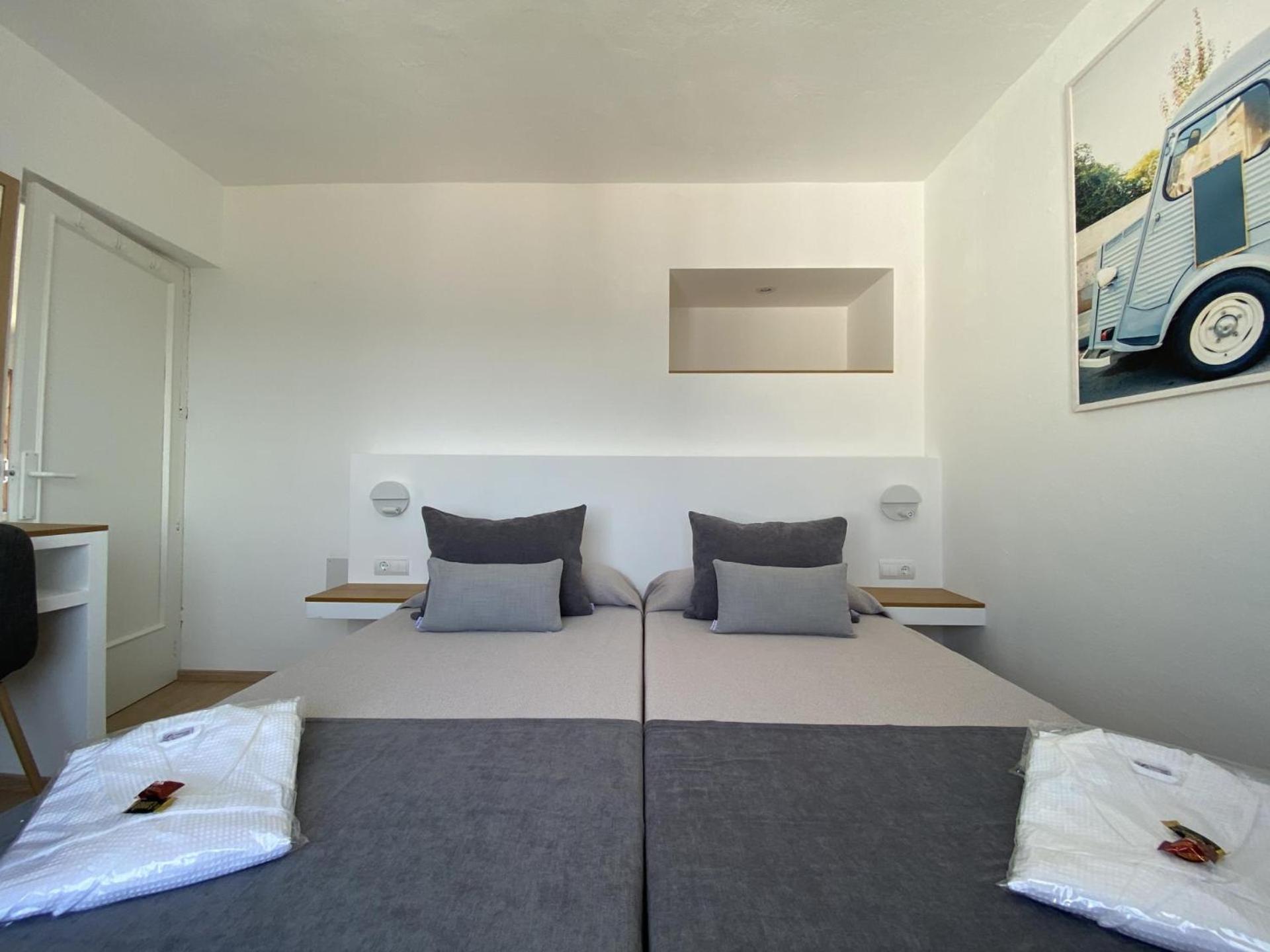 Aparthotel Cenit&apts. Sol Y Viento Ibiza-stad