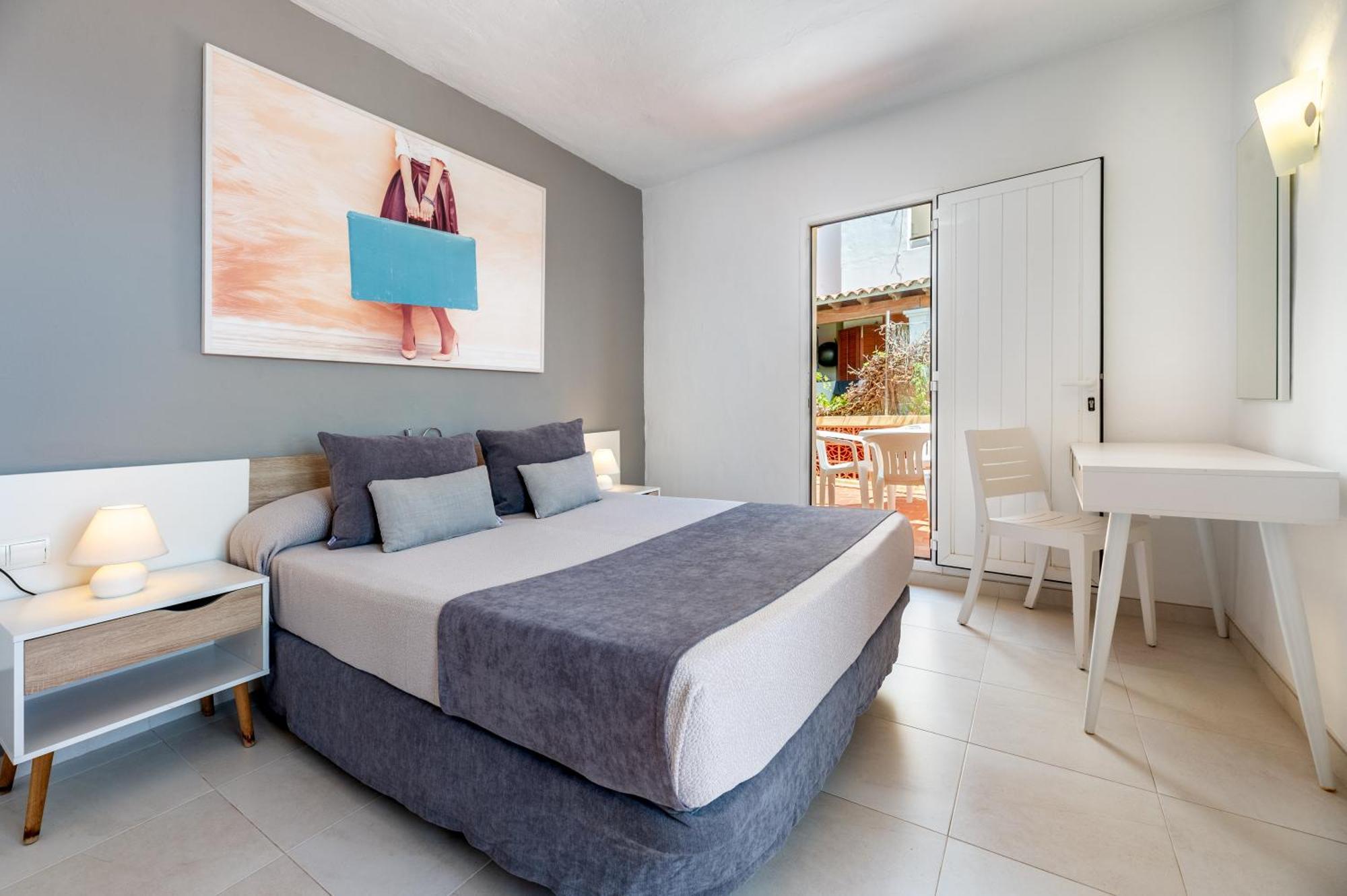 Apartahotel Cenit&apts. Sol Y Viento 2*