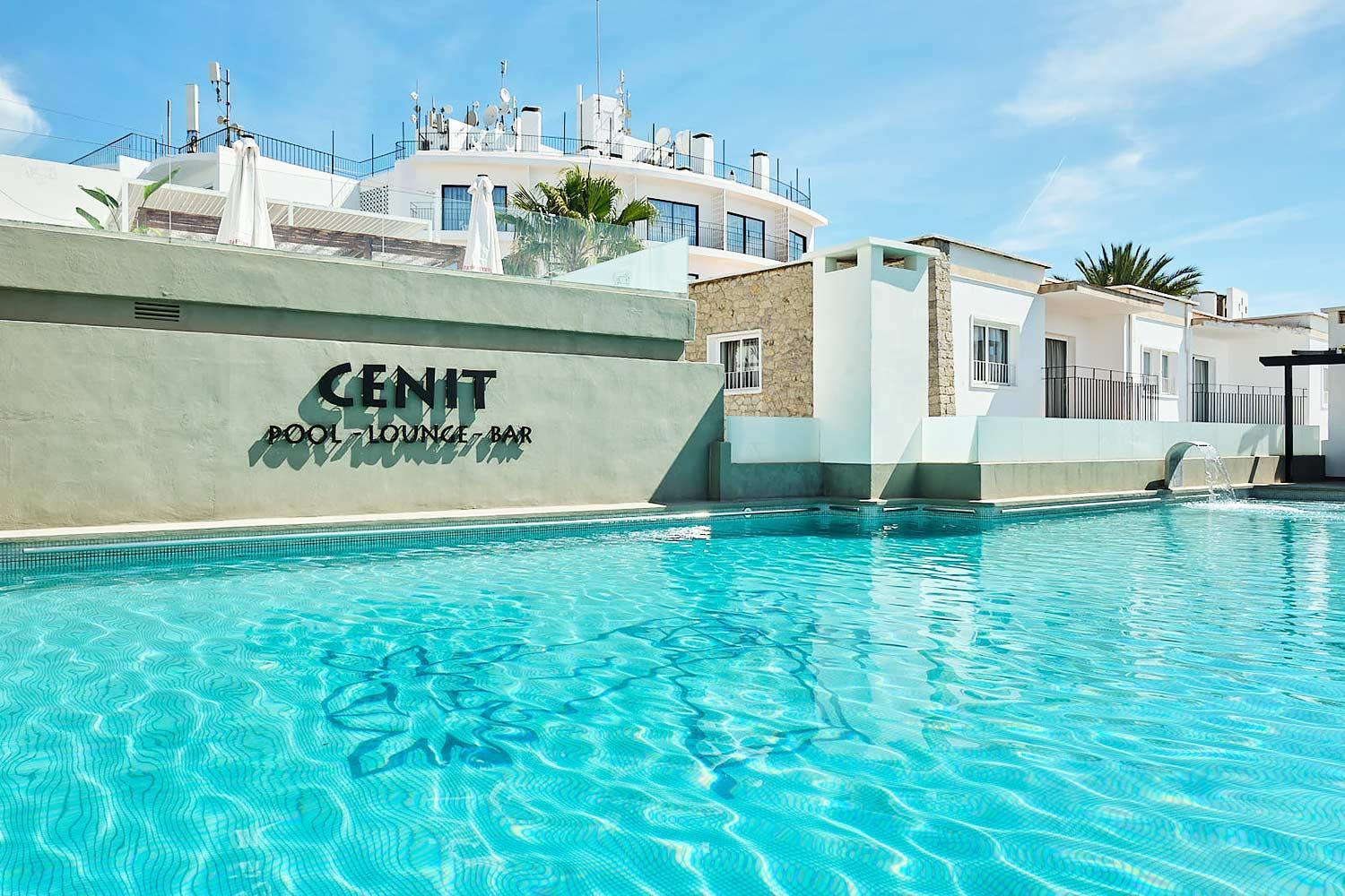 Cenit&apts. Sol Y Viento 2*