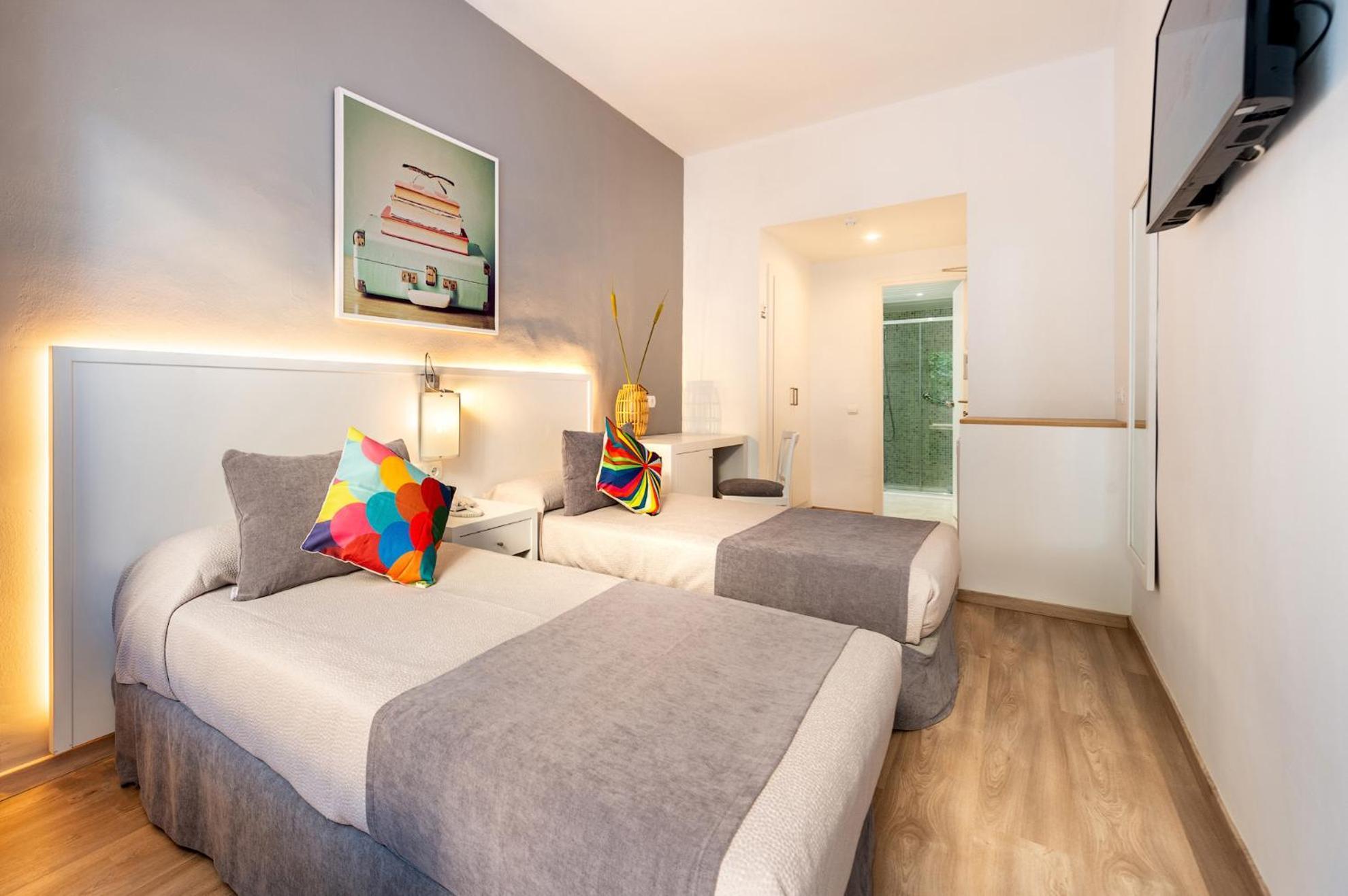 Cenit&apts. Sol Y Viento Apartahotel 2*