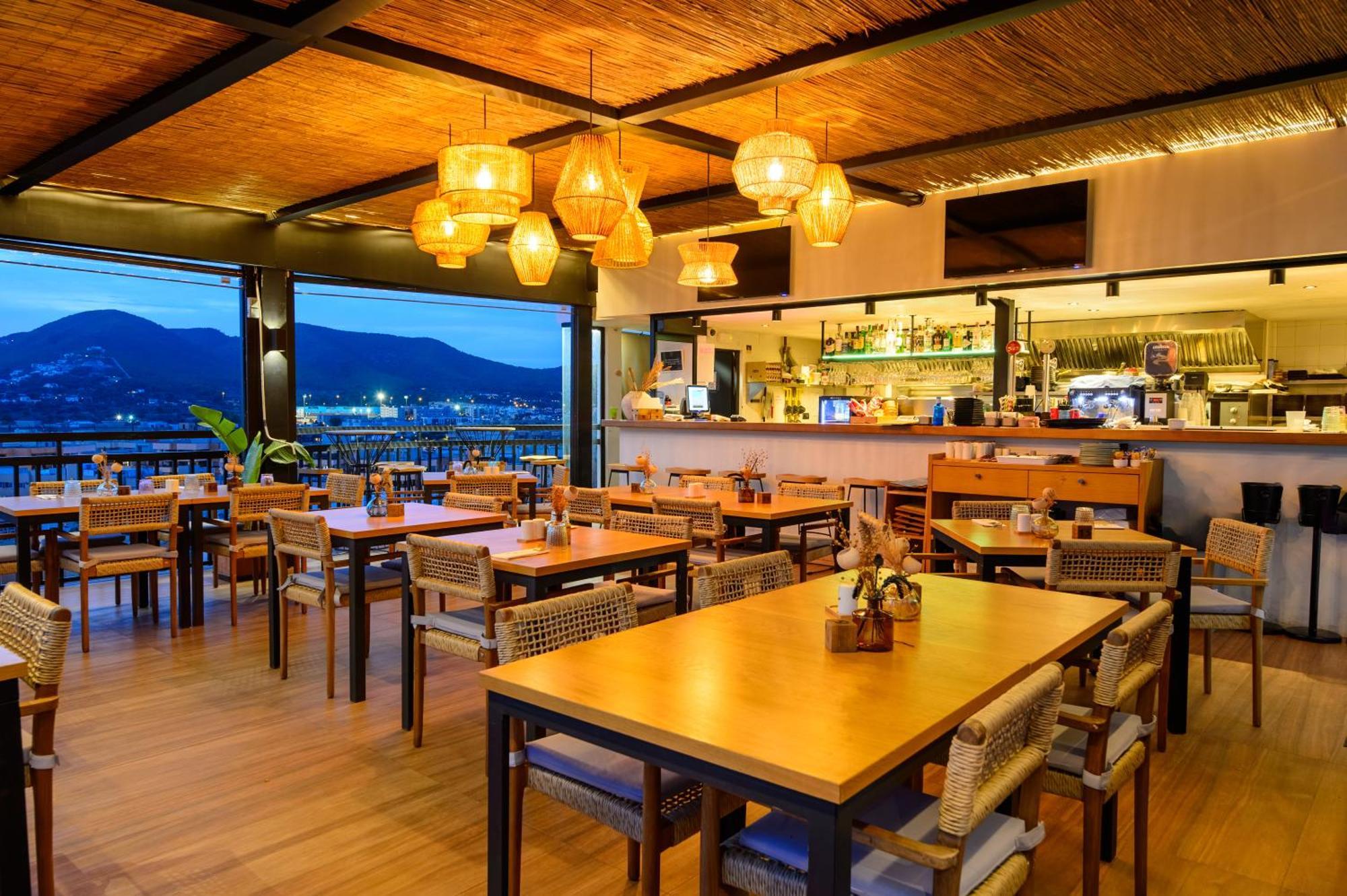 Cenit&apts. Sol Y Viento 2* Ibiza